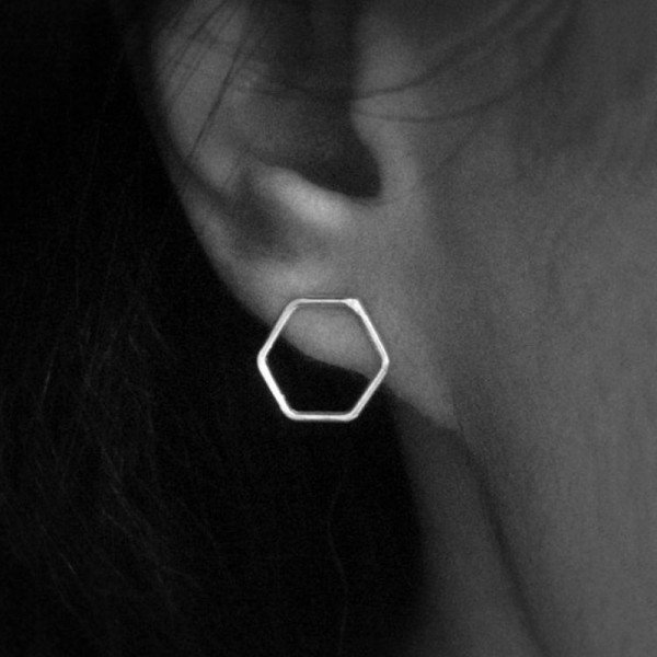 Simple Korean Creative Geometric Hexagon Stud Earrings for Women Small Ear Studs Earing Brincos Ear Jewelry Girls Gift RY37